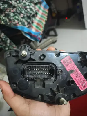 4v X-connect Meter