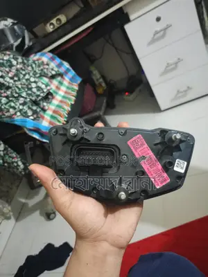 4v X-connect Meter