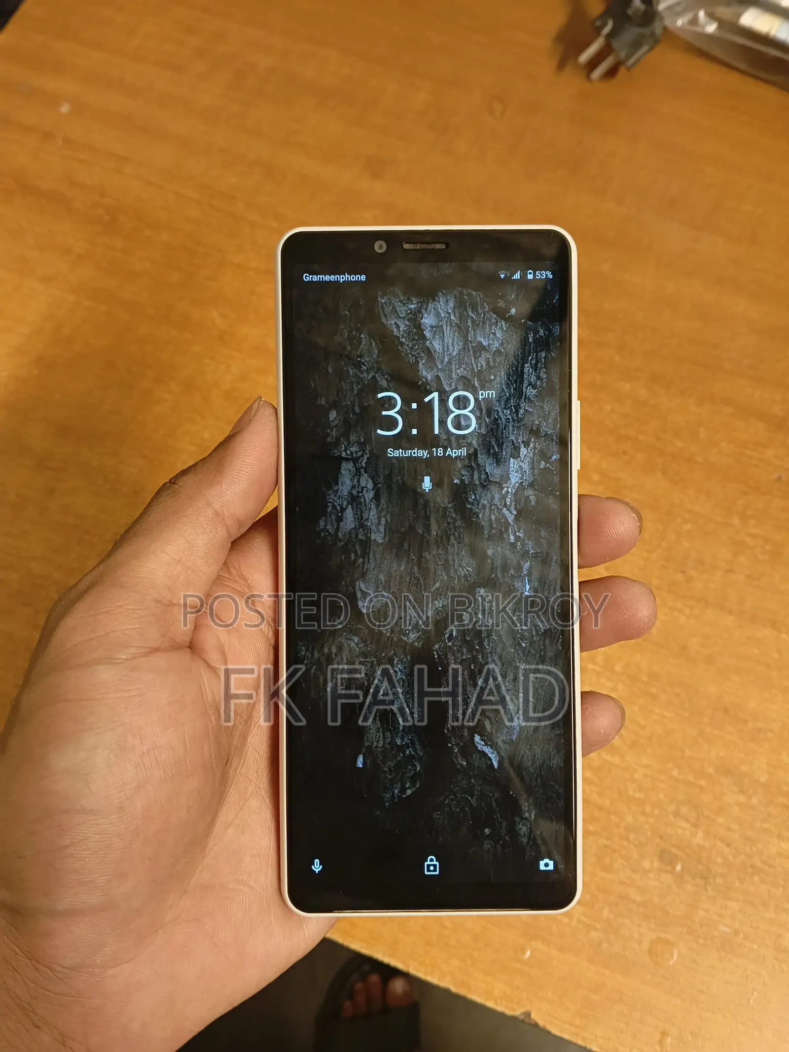 Sony Xperia 10 II (Used)