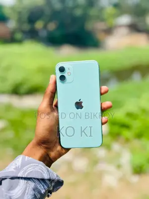Apple iPhone 11 (Used)