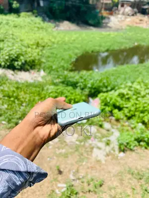 Apple iPhone 11 (Used)