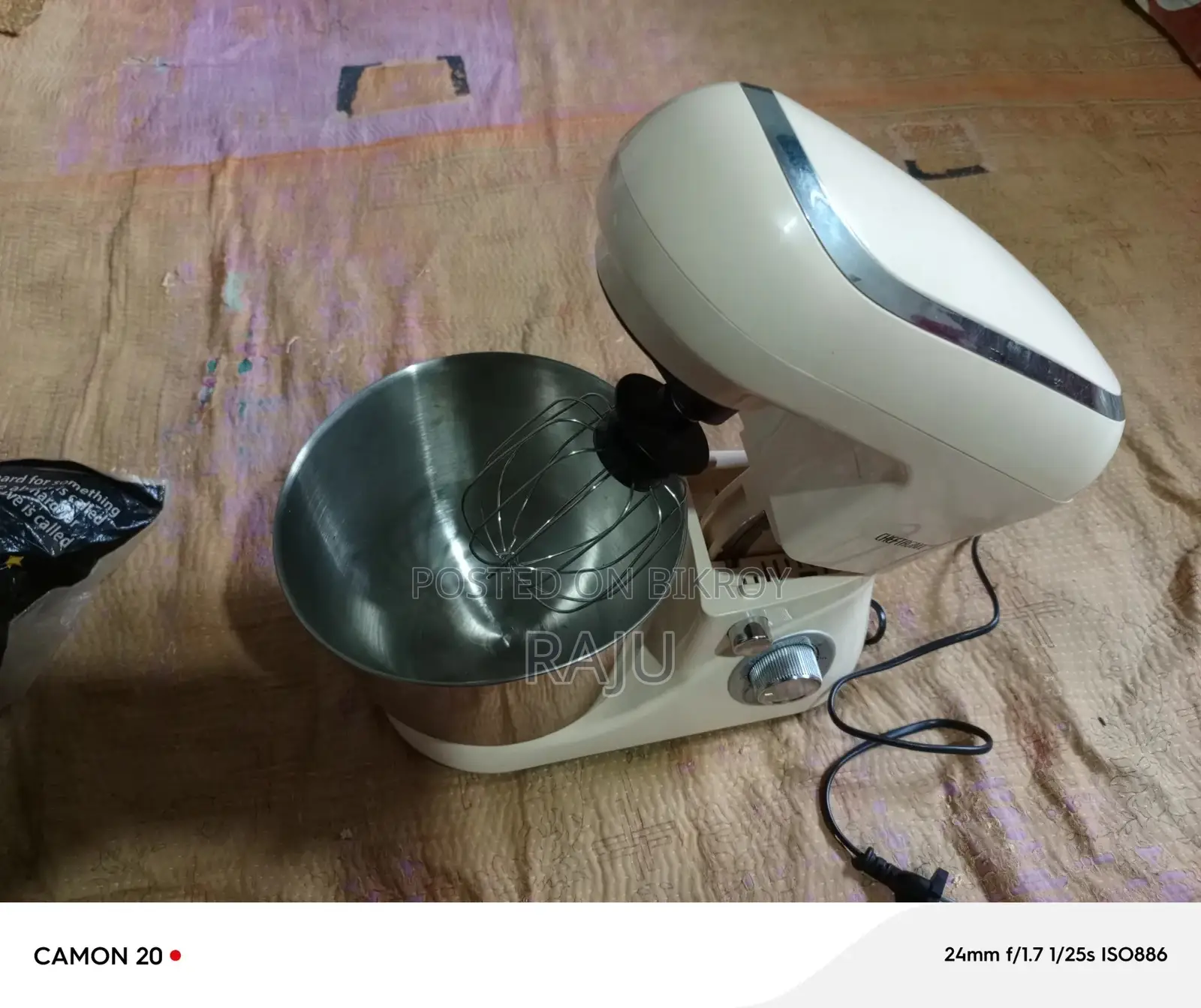 Mixer with Bowl