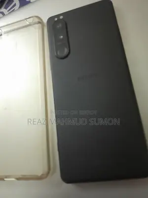Sony Xperia 5 Mark 3 . (Used)