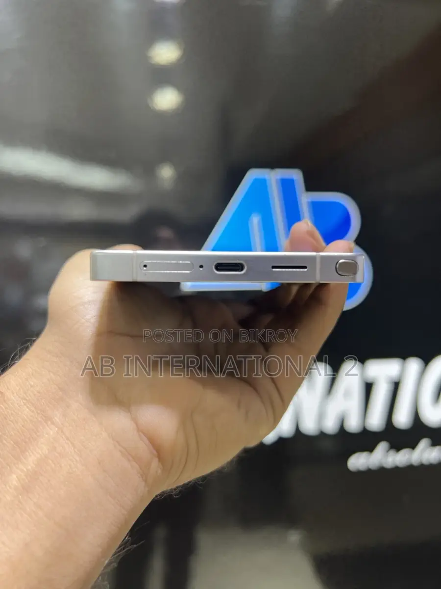 Samsung Galaxy S25 Ultra Vietnam (Used)