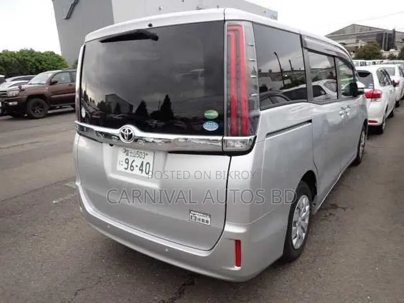 Toyota Noah 2.0 FWD (8 Seater) 2020 Silver