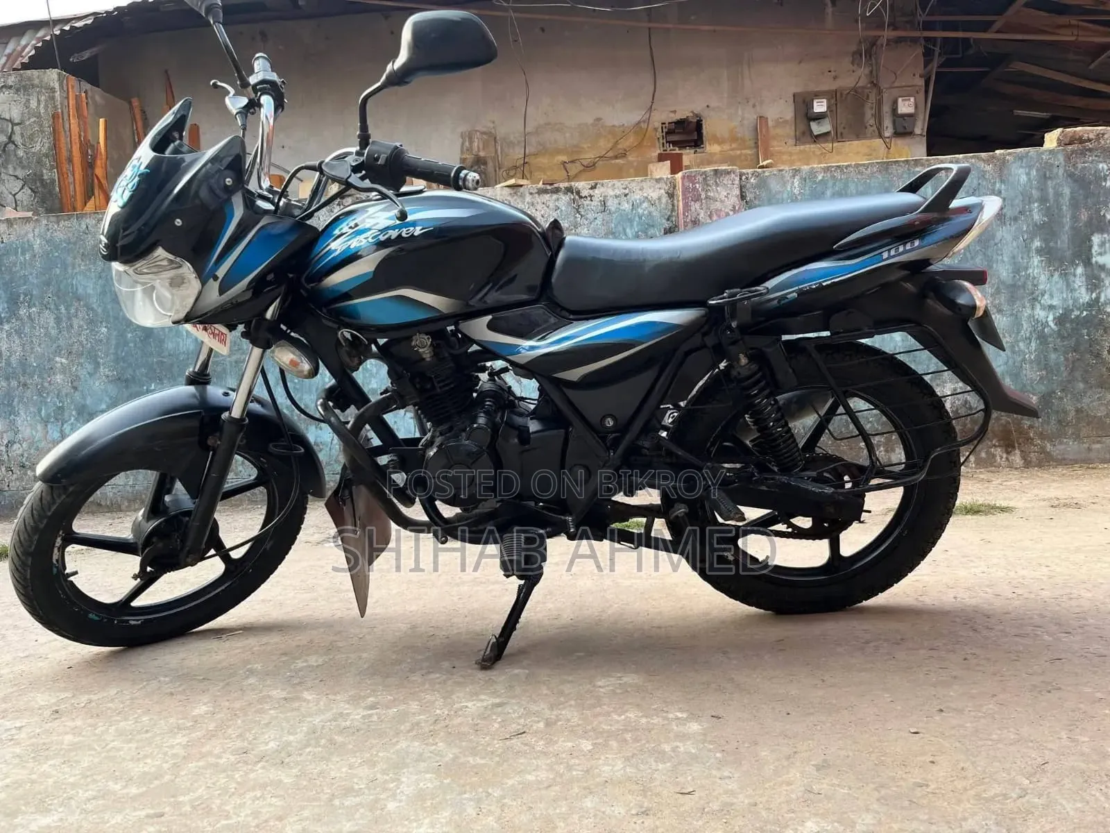 Bajaj Discover 100 2009 Black
