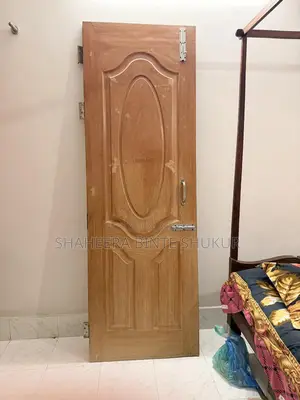 বারান্দার দরজা