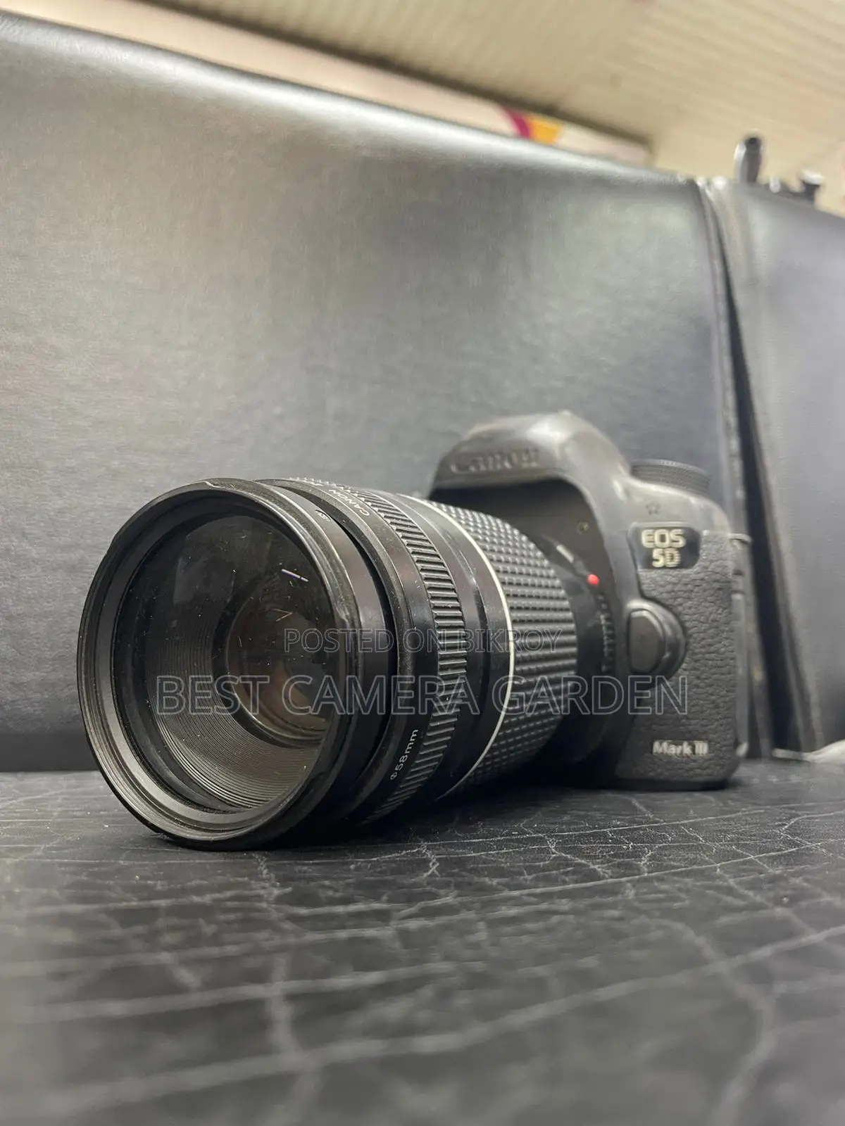 📸 Canon 5D Mark III with 75-300mm Lens (Full Package)