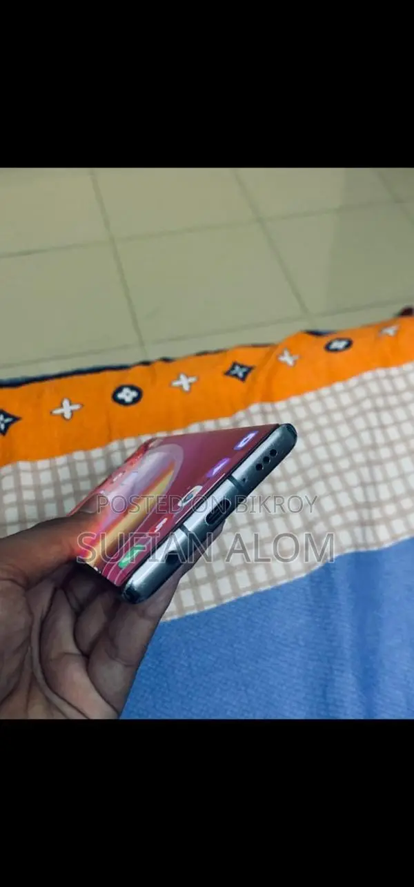 LG Velvet 5G super fresh (Used)