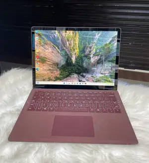 Premium Edition Microsoft Surface Laptop 2 i7-8th Generation 8/256 GB