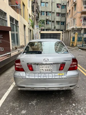 Toyota Premio 2006