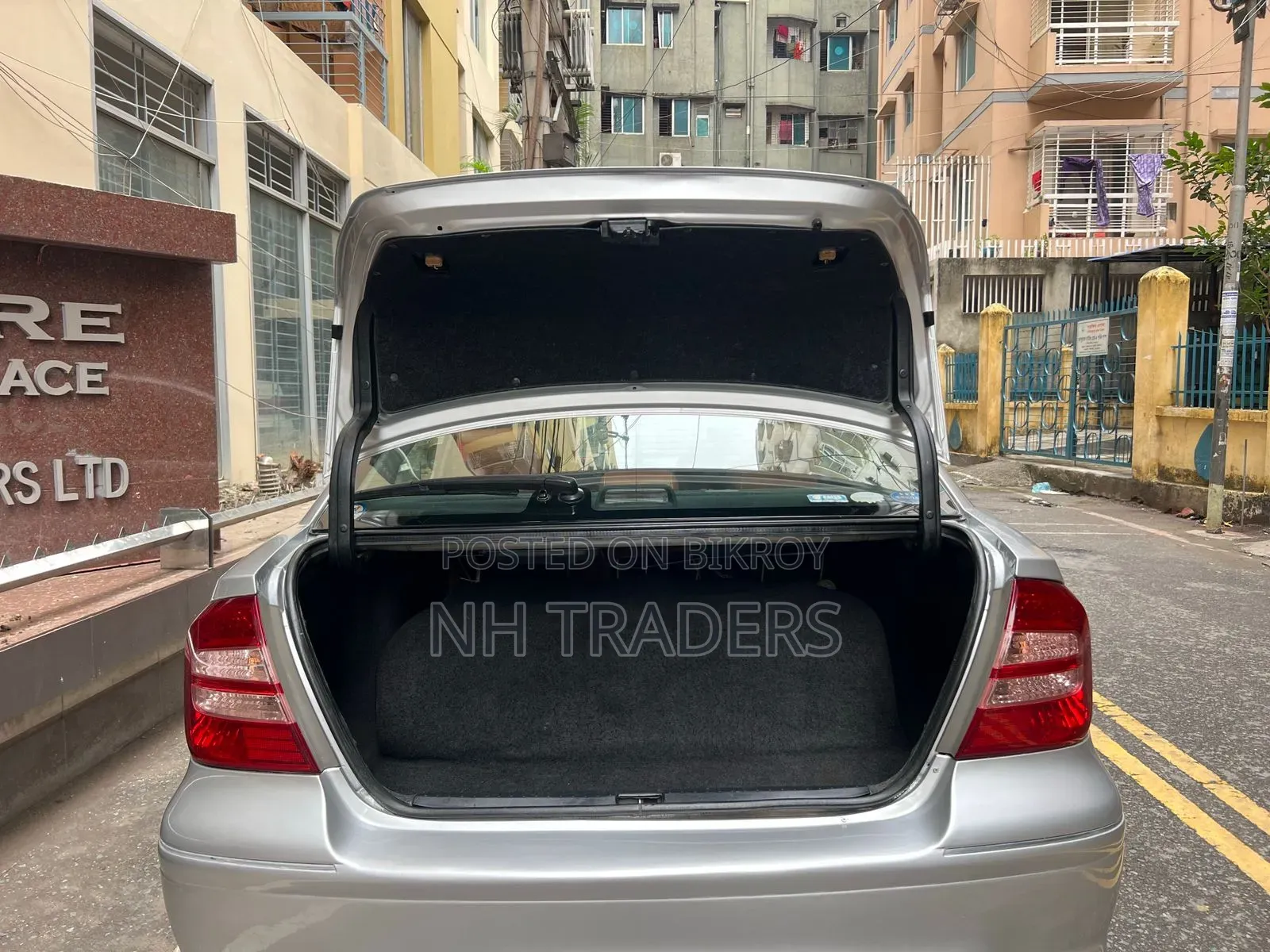 Toyota Premio 2006