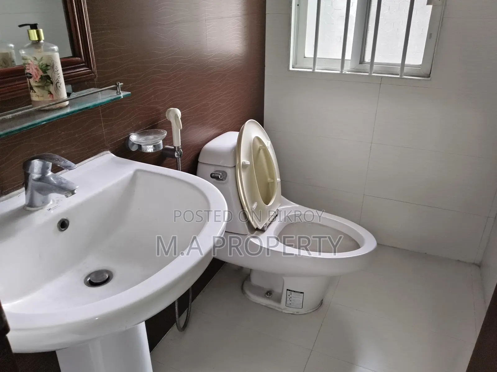 Rent Fully Furnished Apartment 4-Bed Baridhara