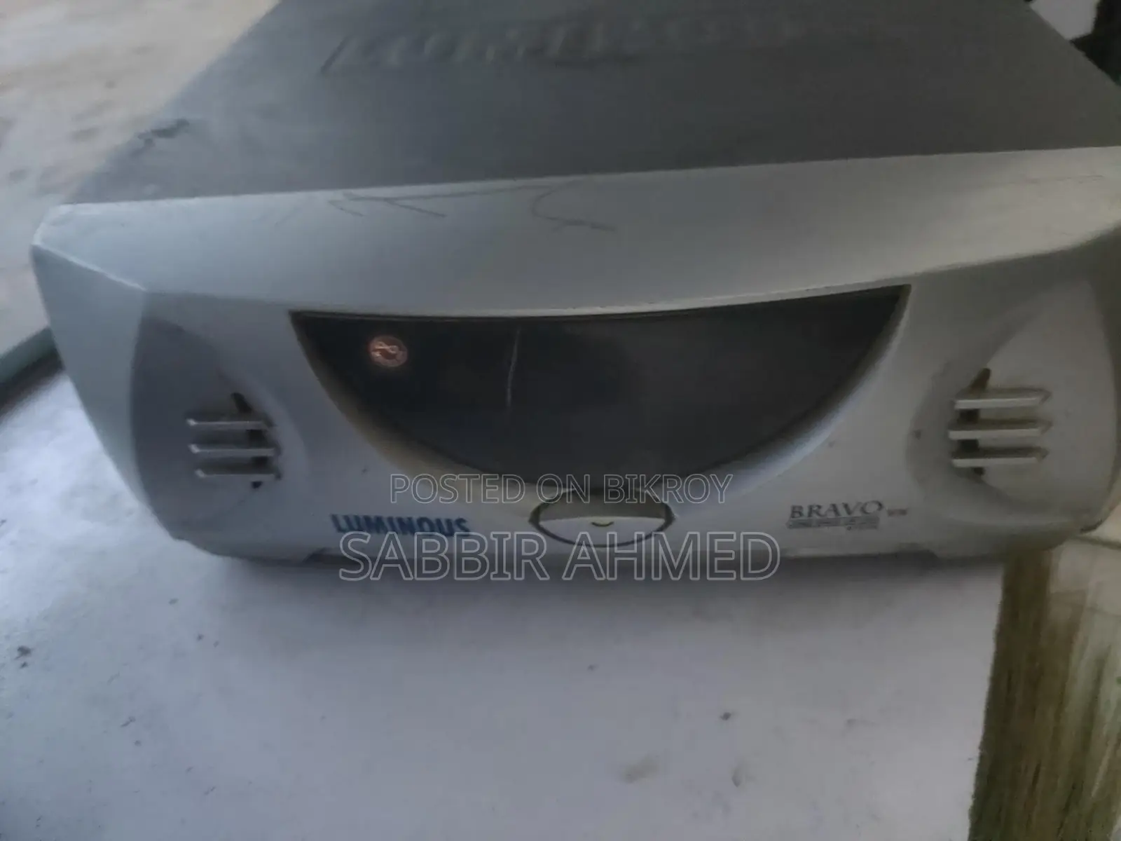 Luminous Ips Bravo 875 Vx