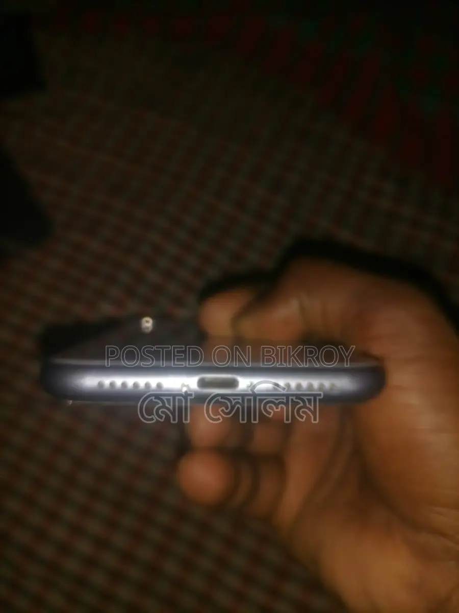 Apple iPhone 11 for Sale (Used)