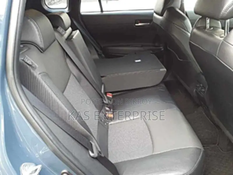 Toyota Corolla Cross 2024 Gray