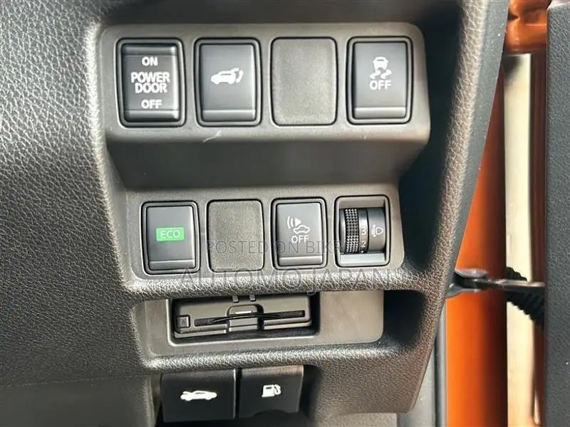 Nissan X-Trail 20XI LEATHER 2020