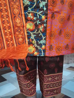 বুটিকসের থ্রিপিছ