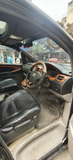Toyota Alphard 2002 Black