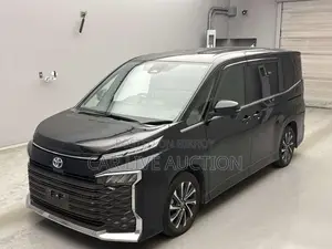 Toyota Voxy SZ READY Showroom 2022