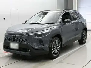 Toyota Corolla Cross Z LEATHER PANAROOF 2025