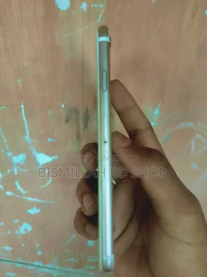 Apple iPhone 6s 16 GB Rose Gold