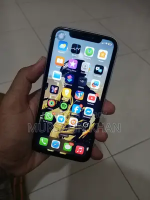 Apple iPhone XR (Used)