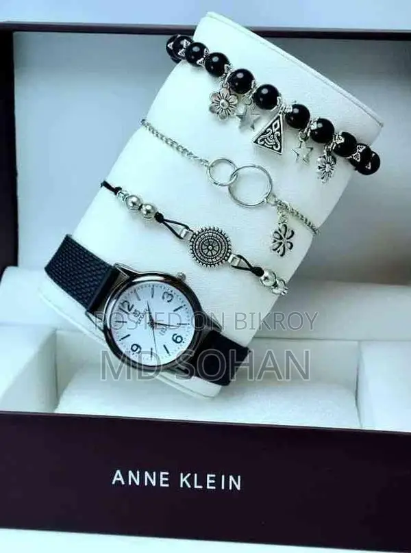 Beautiful Watch Combo