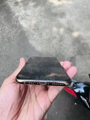 অ্যাপল আইফোন এক্সএস ২৫৬ জিবি গোল্ড
