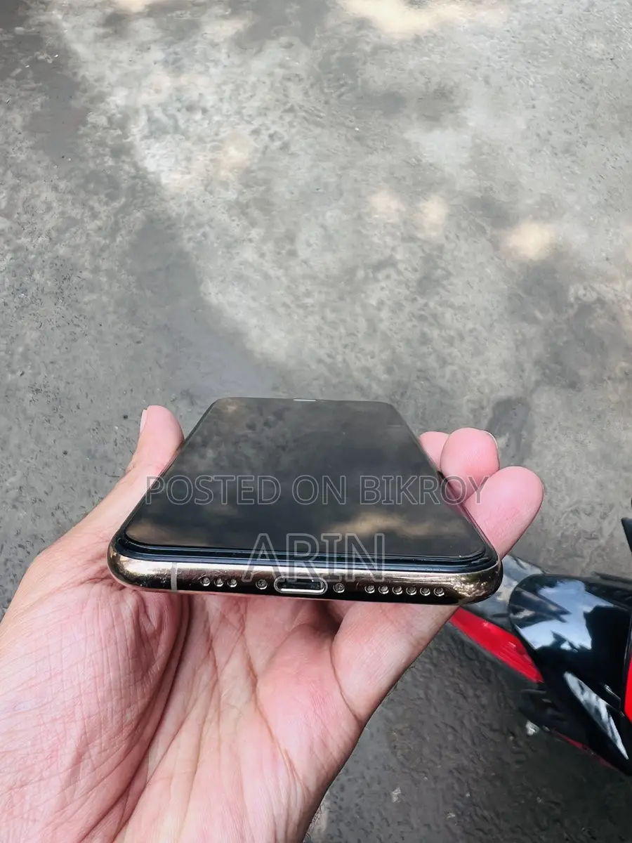 অ্যাপল আইফোন এক্সএস ২৫৬ জিবি গোল্ড