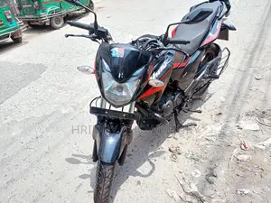 Hero Hunk 150R . 2022