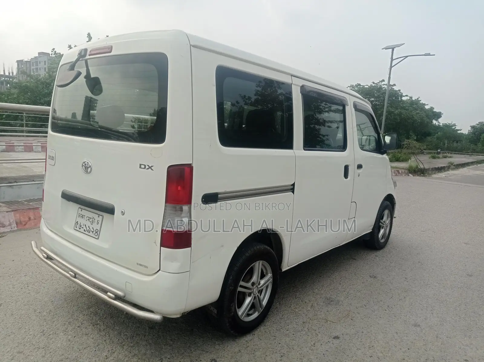 Toyota LiteAce 2011