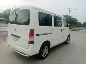 Toyota LiteAce 2011