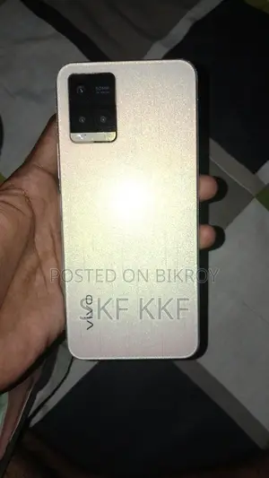Vivo Y33s (Used)