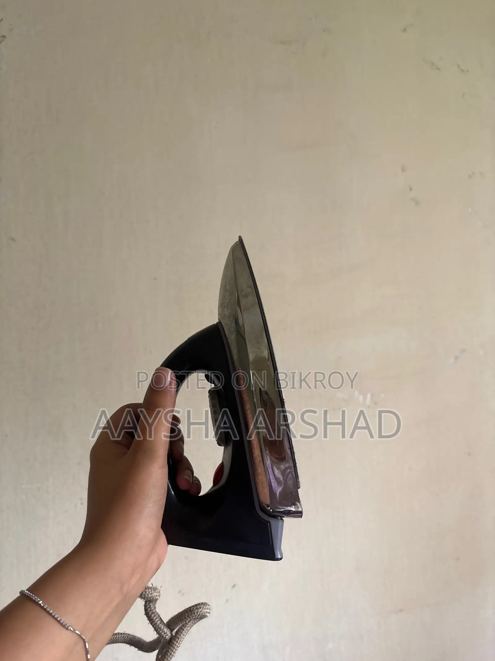 Cloth Iron