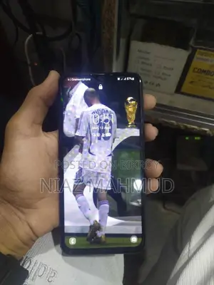 Samsung Galaxy M21 . (Used)