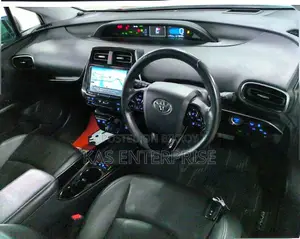 Toyota Prius A PREMIUM TOURING 4.5 2021