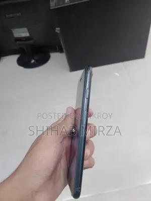 Apple iPhone 7 ` (Used)