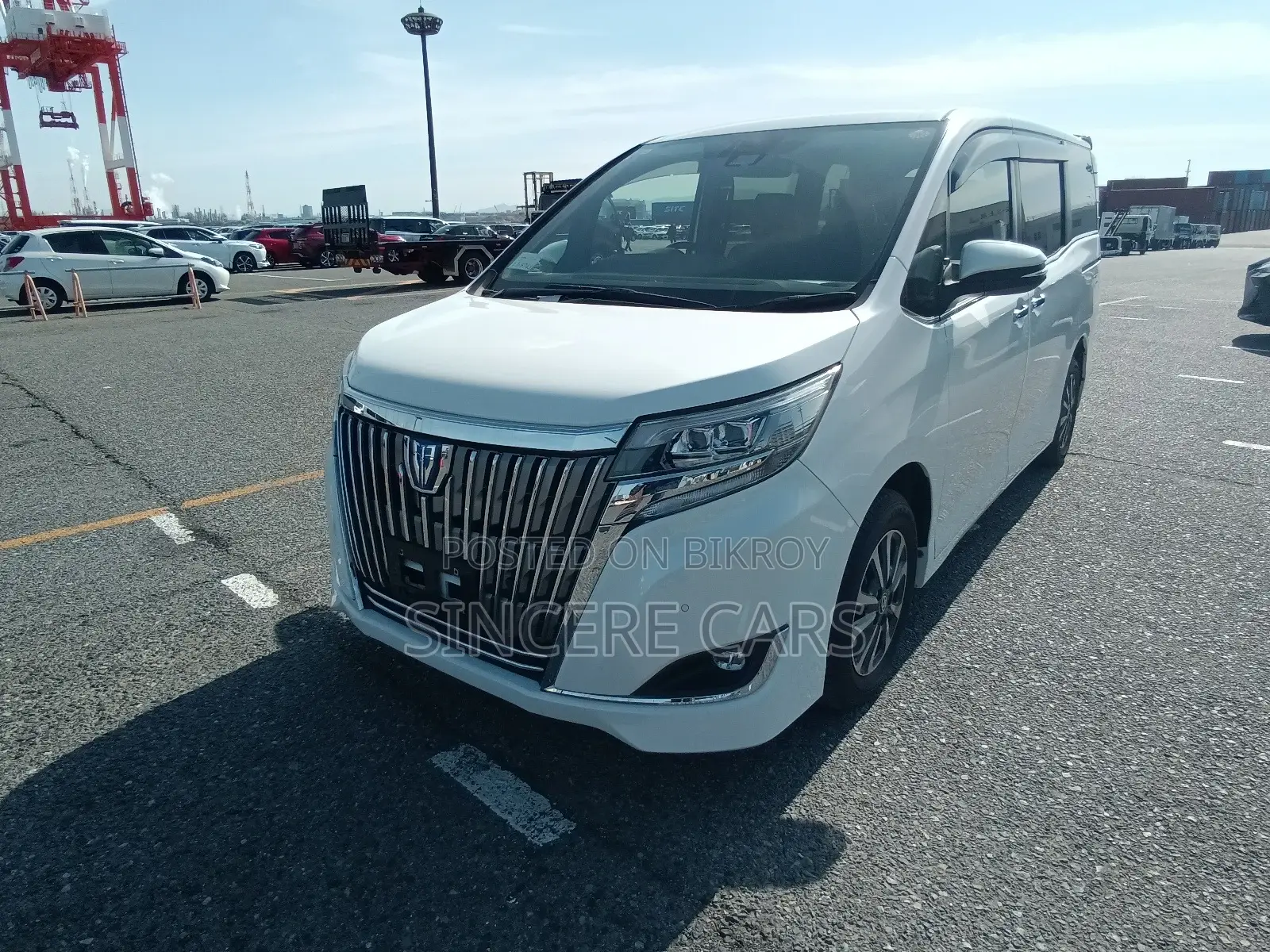 Toyota Esquire GI PKG HYB 2021