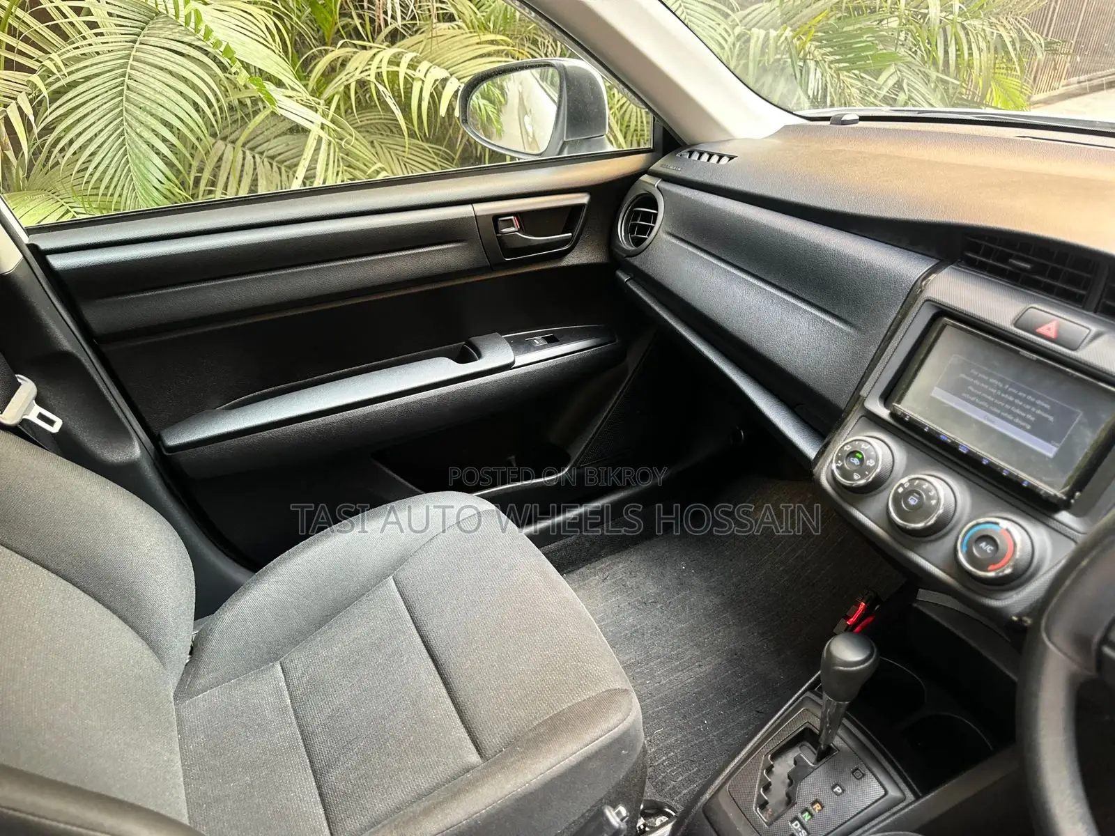 Toyota Axio NON-HV EX PUSH START 2020