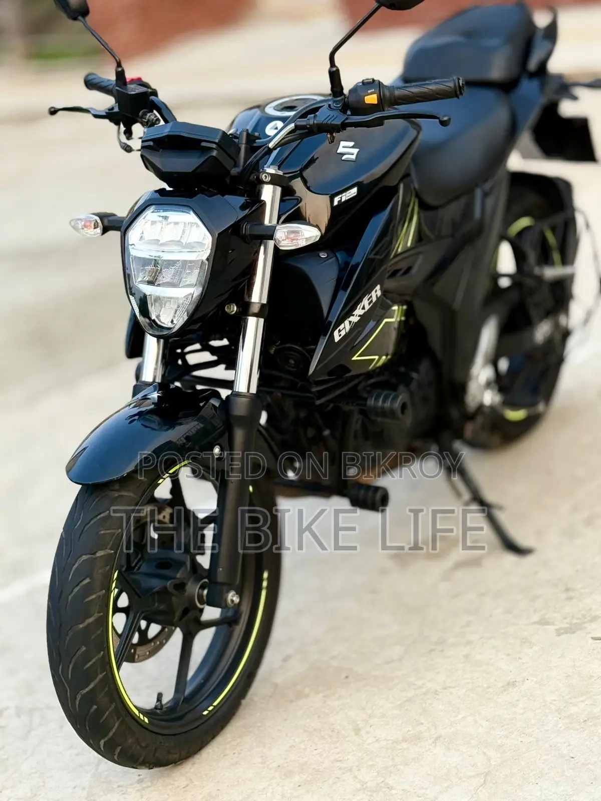 Suzuki Gixxer Fi ABS 2025 Black