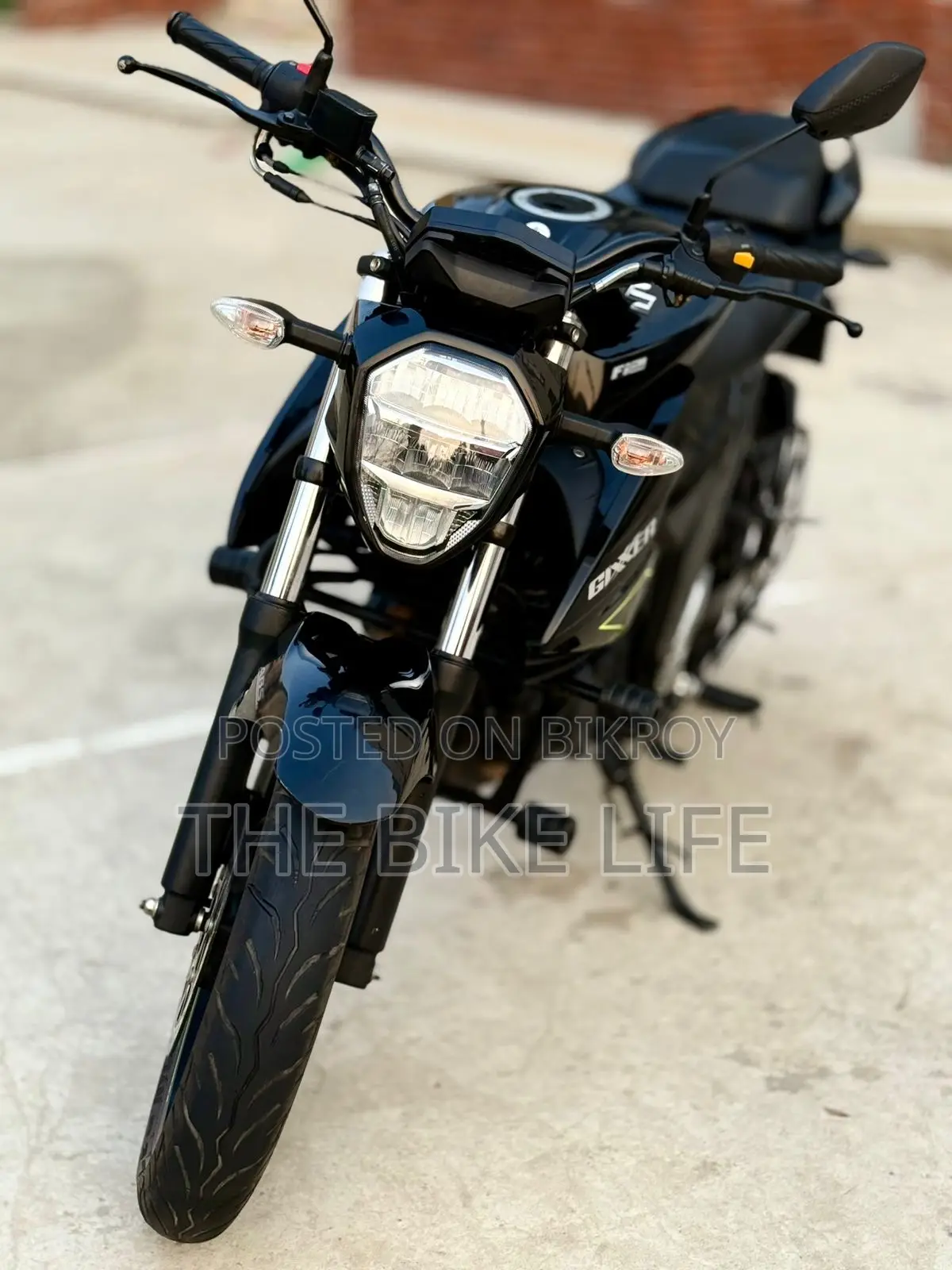 Suzuki Gixxer Fi ABS 2025 Black