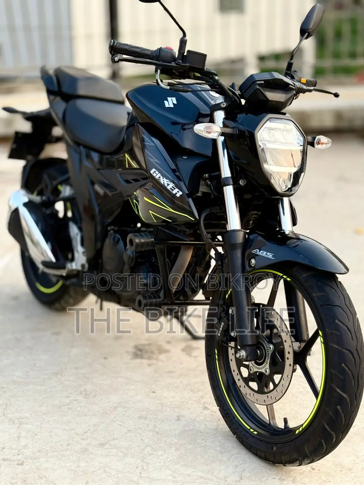 Suzuki Gixxer Fi ABS 2025 Black