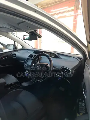Toyota Prius A PACKAGE 2020