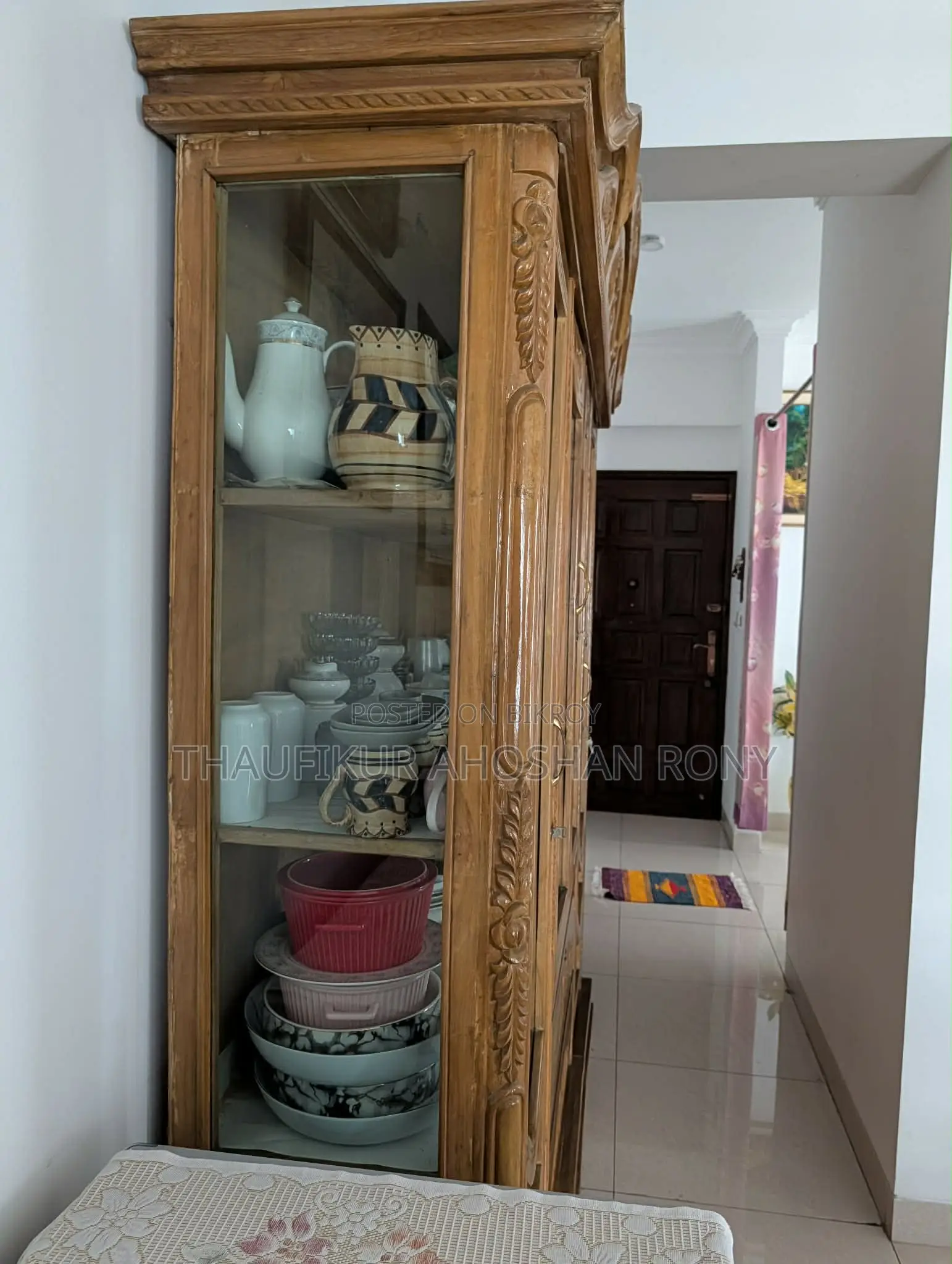 চিটাগং অরিজিনাল সেগুন কাঠের শোকেজ