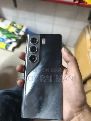 Tecno Camon 40 Pro 8/256 (Used)