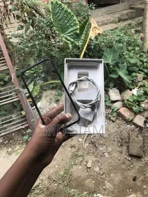 Apple iPhone 7 Plus fully fresh bypass (Used)