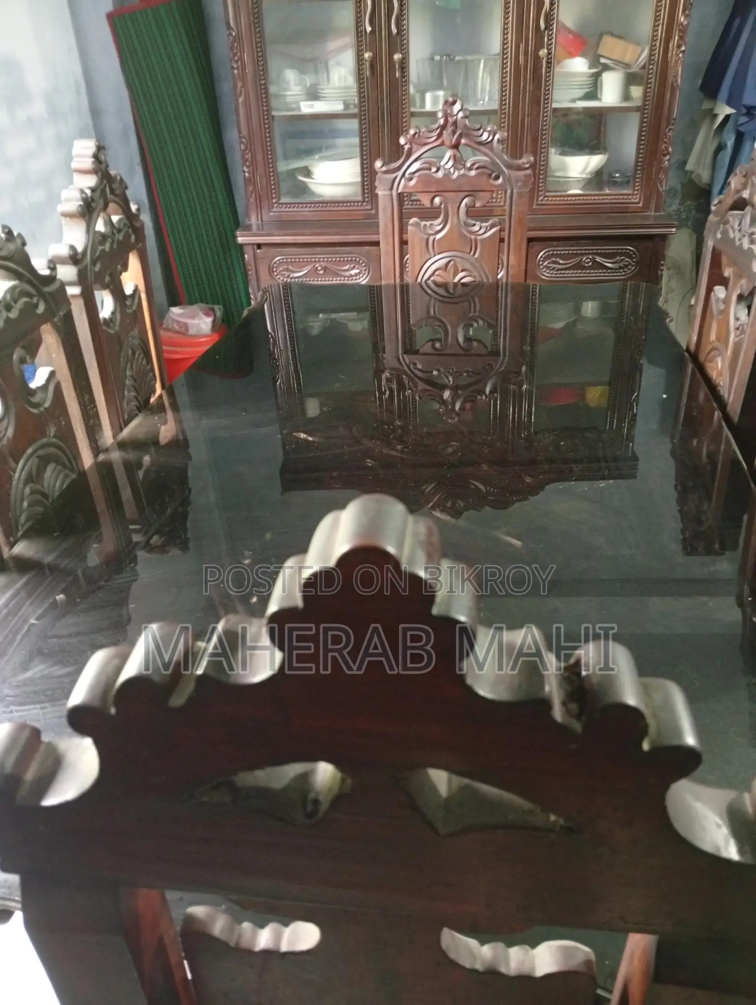 Dining Table for Sale