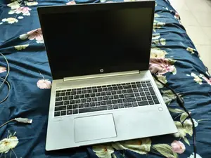 Hp ryzen3 4ss g6 ram 8gb ssd 256gb