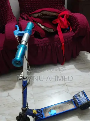 Lionman কোম্পানি স্কুটার